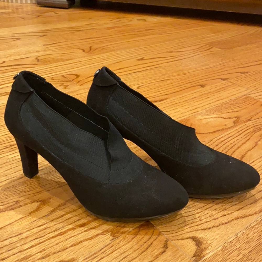 AK Anne Klein iFlex bootie heel